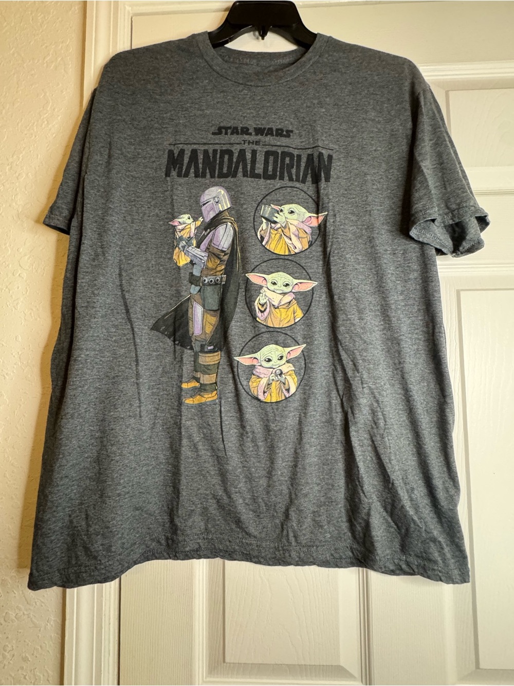 Star Wars The Mandalorian Grey Graphic Tee with Grogu Portraits